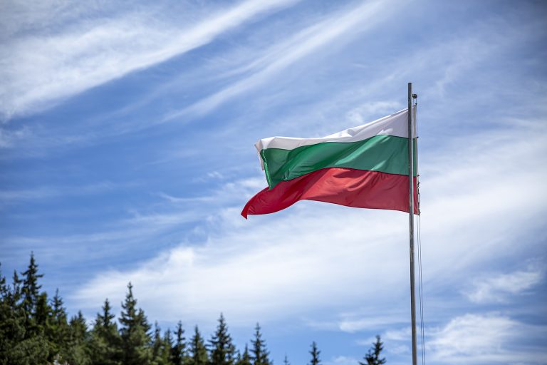 Bulgarian-flag-768x512